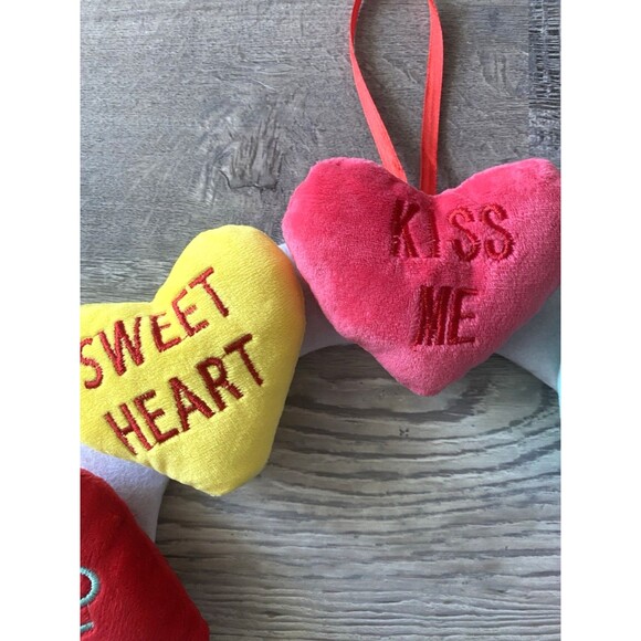 Plush Valentine Conversation Hearts Wreath 12” Door Hanging Decor Multicolor - Picture 2 of 5
